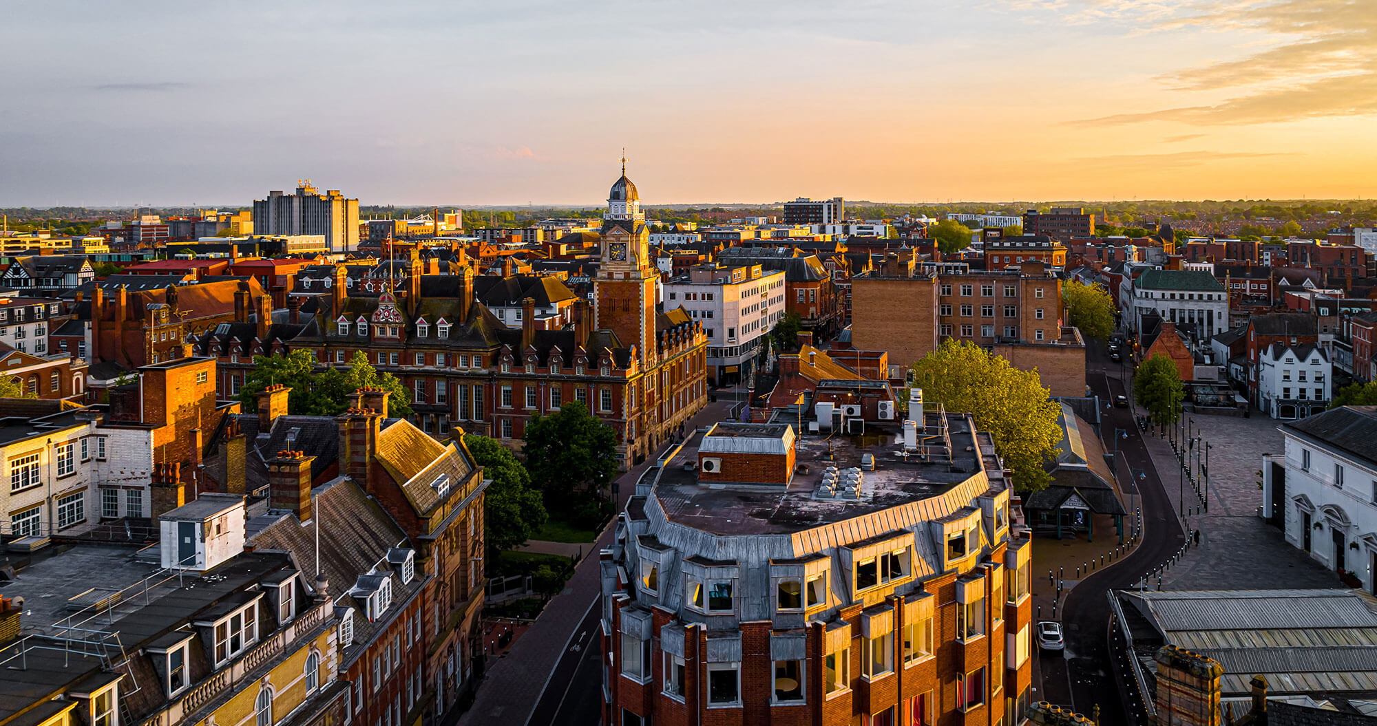Aerial view of Leicester Town hall