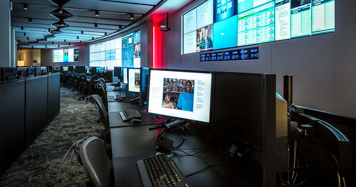 Barclays Global Command Centre is equipped with expansive video walls and multiple high-resolution displays showing real-time financial data, global news, and system analytics. The advanced audiovisual infrastructure enables continuous monitoring and rapid response, supporting mission-critical operations around the clock.