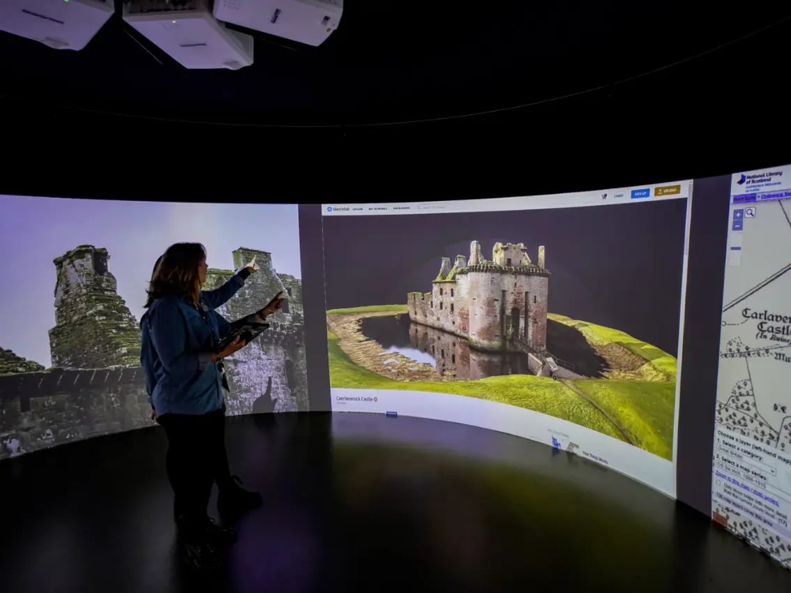 Electrosonic ensures reliable performance in a multi-projector educational environment, providing system support and upkeep.