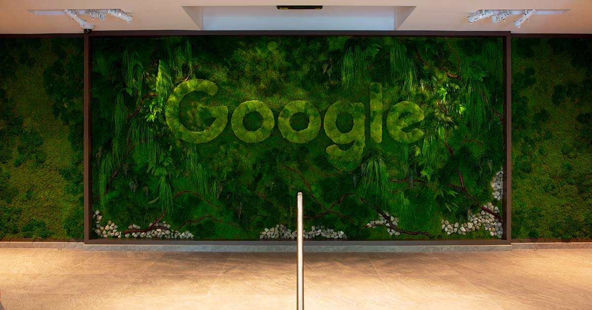 The Grove Google Experience Center features cutting-edge audiovisual technology, including interactive digital displays, large-scale video walls, and immersive projection systems that showcase Google's innovations. These AV elements create an engaging, hands-on environment where visitors can explore products and experiences in a visually dynamic setting.