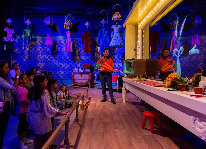 Kids viewing the Meet Bugs and Daffy show at Warner Bros. World Abu Dhabi