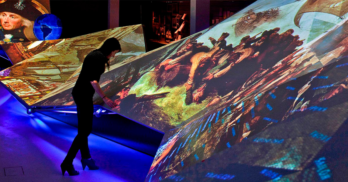 The National Maritime Museum features immersive audiovisual installations, including large projection walls and interactive digital displays that bring maritime history to life. These cutting-edge AV elements engage visitors with dynamic storytelling, combining historical artifacts with modern technology.