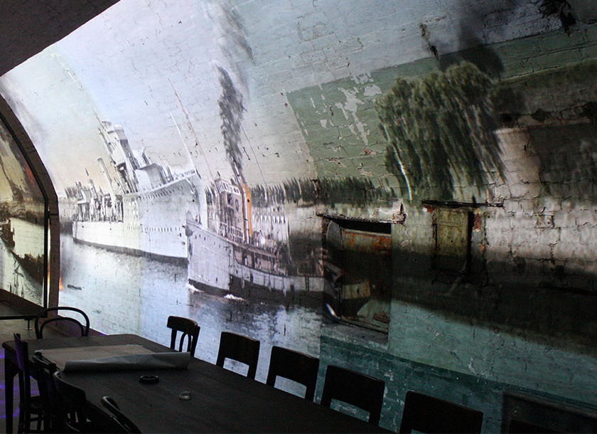 The Dover Wartime Tunnels feature immersive audiovisual installations, including projected wartime footage, ambient sound effects, and dramatic lighting that recreate the tension of WWII operations. These AV elements enhance the historical atmosphere, allowing visitors to experience the sights and sounds of life underground during the war.