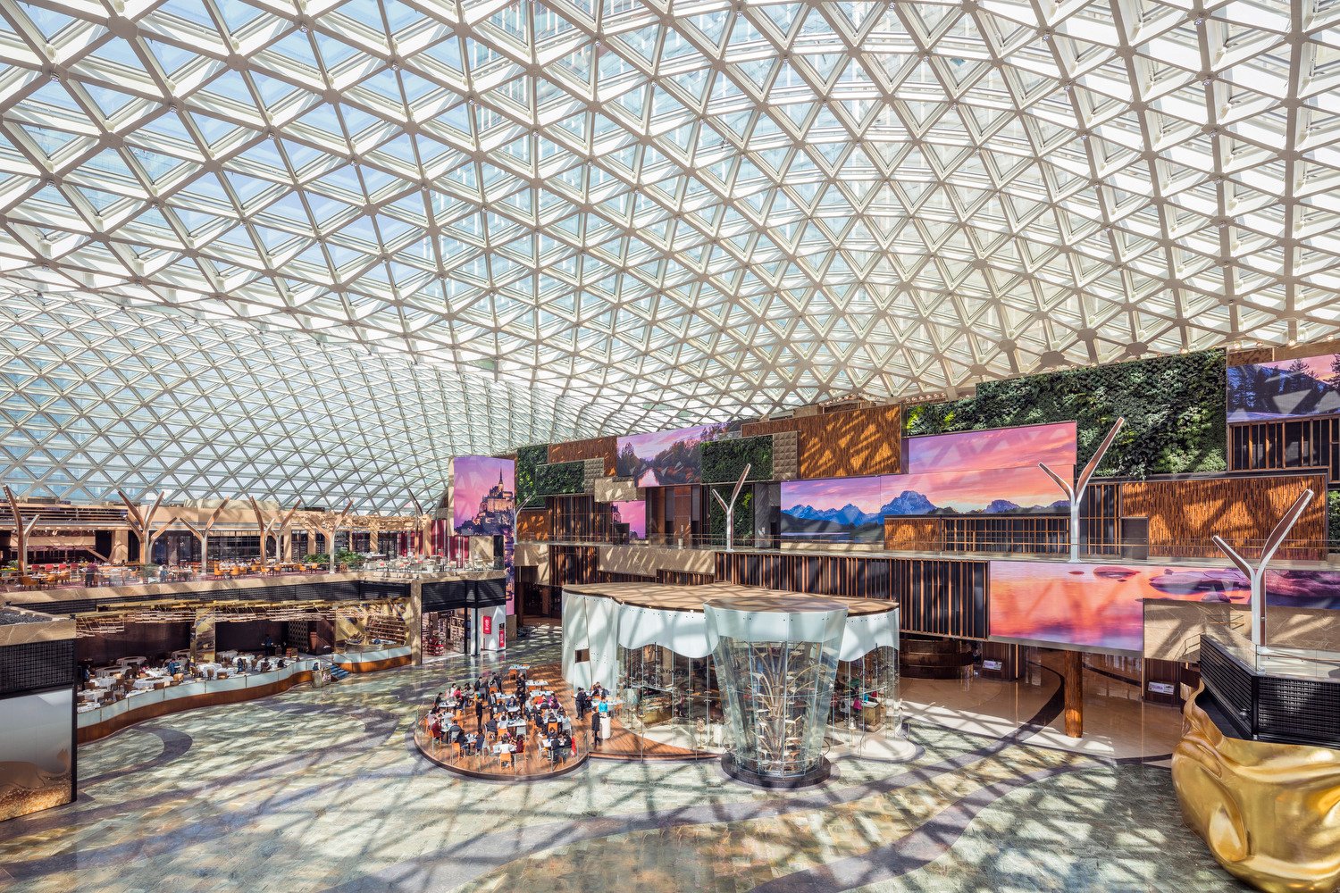 MGM COTAI's The Spectacle