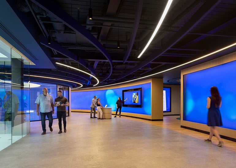 Zooms London Experience Center 4