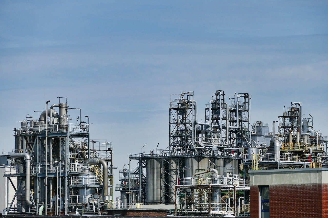 Oil refinery