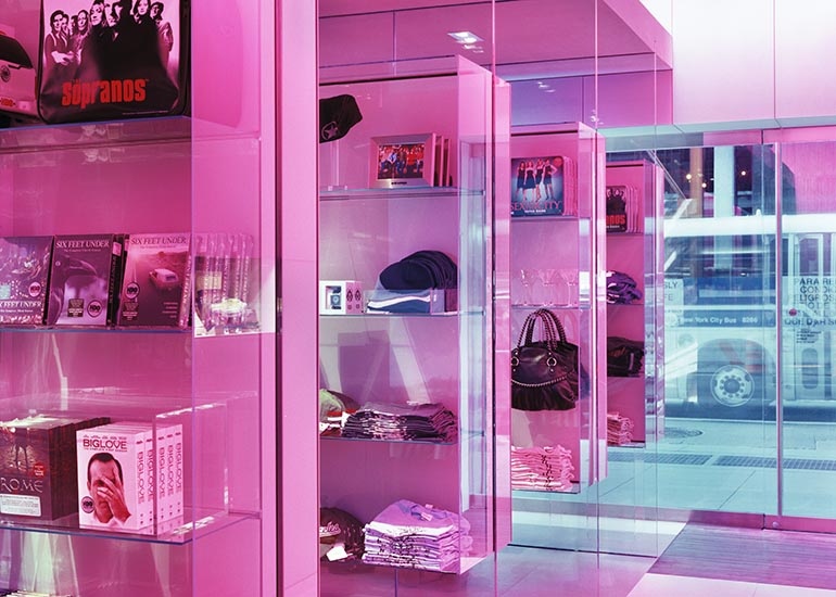 jeffree star vault closet