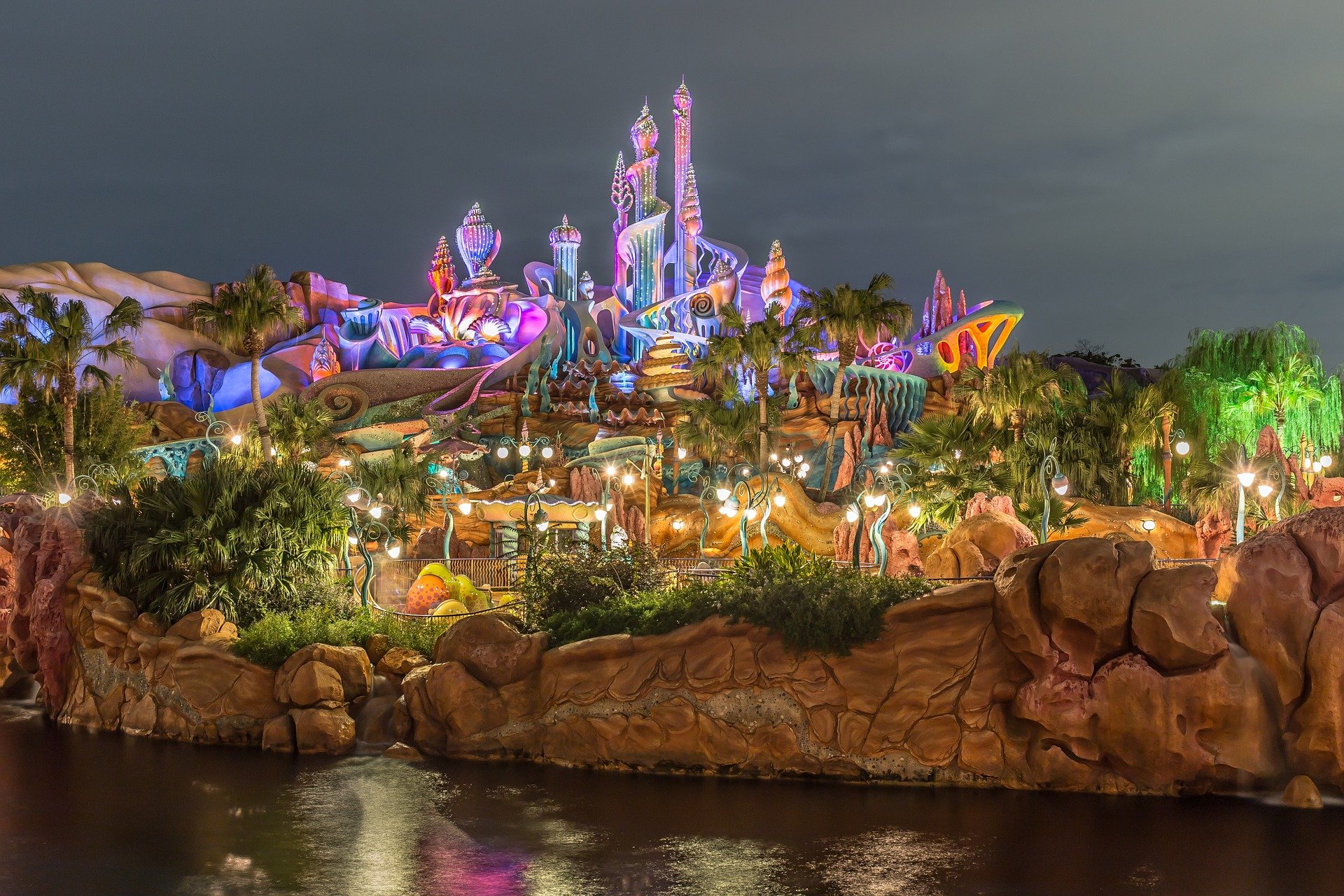 disney-1359225_1920-1